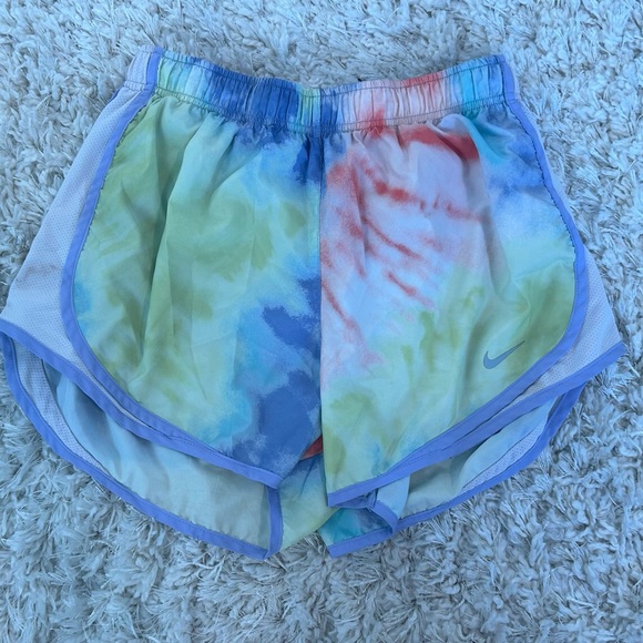 Nike Tie Dye Shorts - Picture 1 of 3